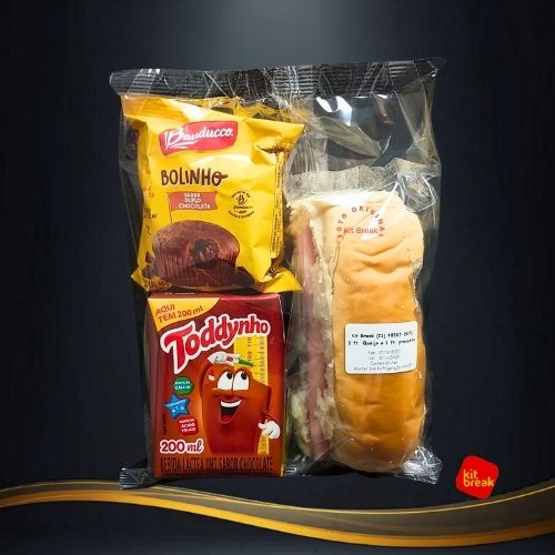 Kit Lanche para Excursão de Ônibus | Fácil Distribuição. 3 Kit lanche para excursão escolar no Rio de Janeiro com sanduíche, bolinho e Toddynho
