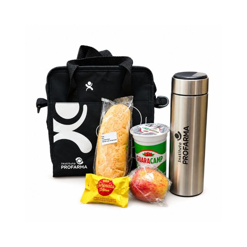 Kit Lanche entregue com bolsa personalizada e garrafa do Instituto Profarma, fornecidas pelo cliente, no Rio de Janeiro